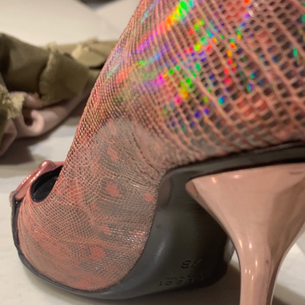 Gucci Metallic Python Peep Toe Pumps - image 2